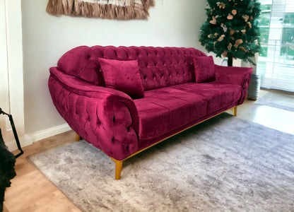 Upgrade your living space with the Q&amp;P Furniture Daffodil Sofa. Modern design, plush comfort, and durable build make it the perfect choice for any home.